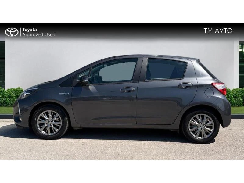 Toyota Yaris 1.5P HYBRID FANCY, снимка 3 - Автомобили и джипове - 54844687