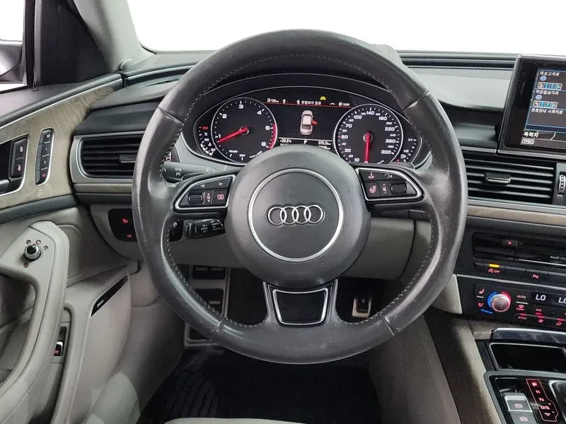 Audi A6 3.0 TDI Quattro - САМО 30% АВАНС, снимка 14 - Автомобили и джипове - 55428461