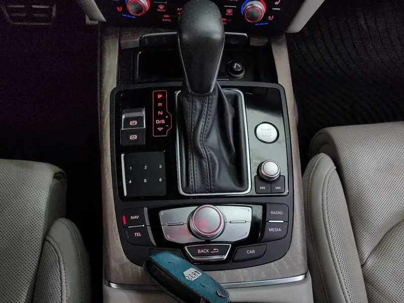 Audi A6 3.0 TDI Quattro - САМО 30% АВАНС, снимка 9 - Автомобили и джипове - 55428461