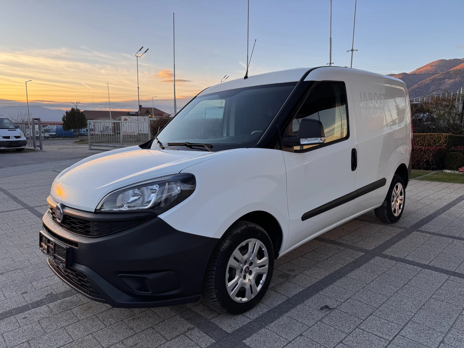 Fiat Doblo 1.3Multijet Euro 6b - изображение 4