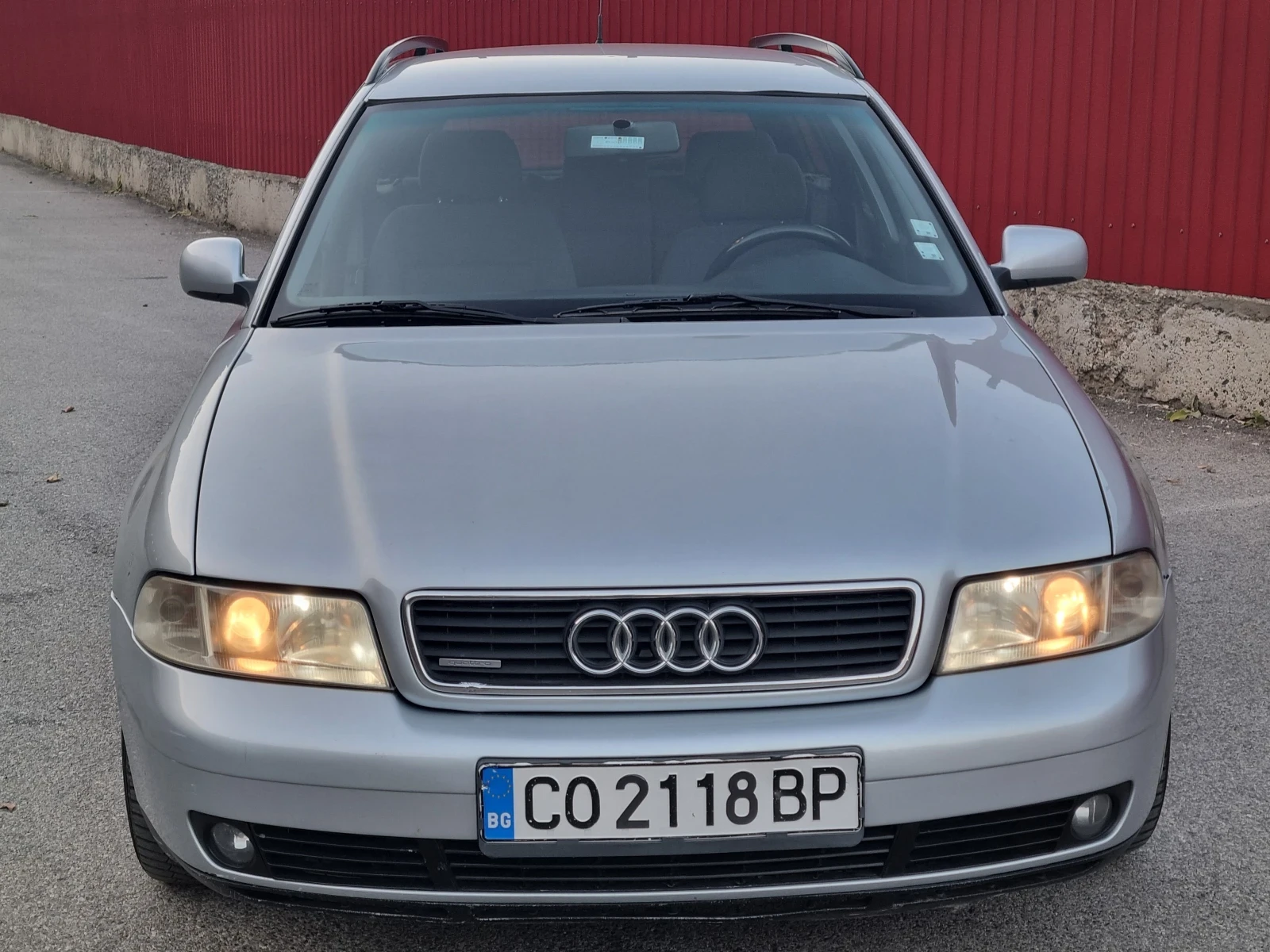 Audi A4 1.9TDI 110 QUATTRO - изображение 2