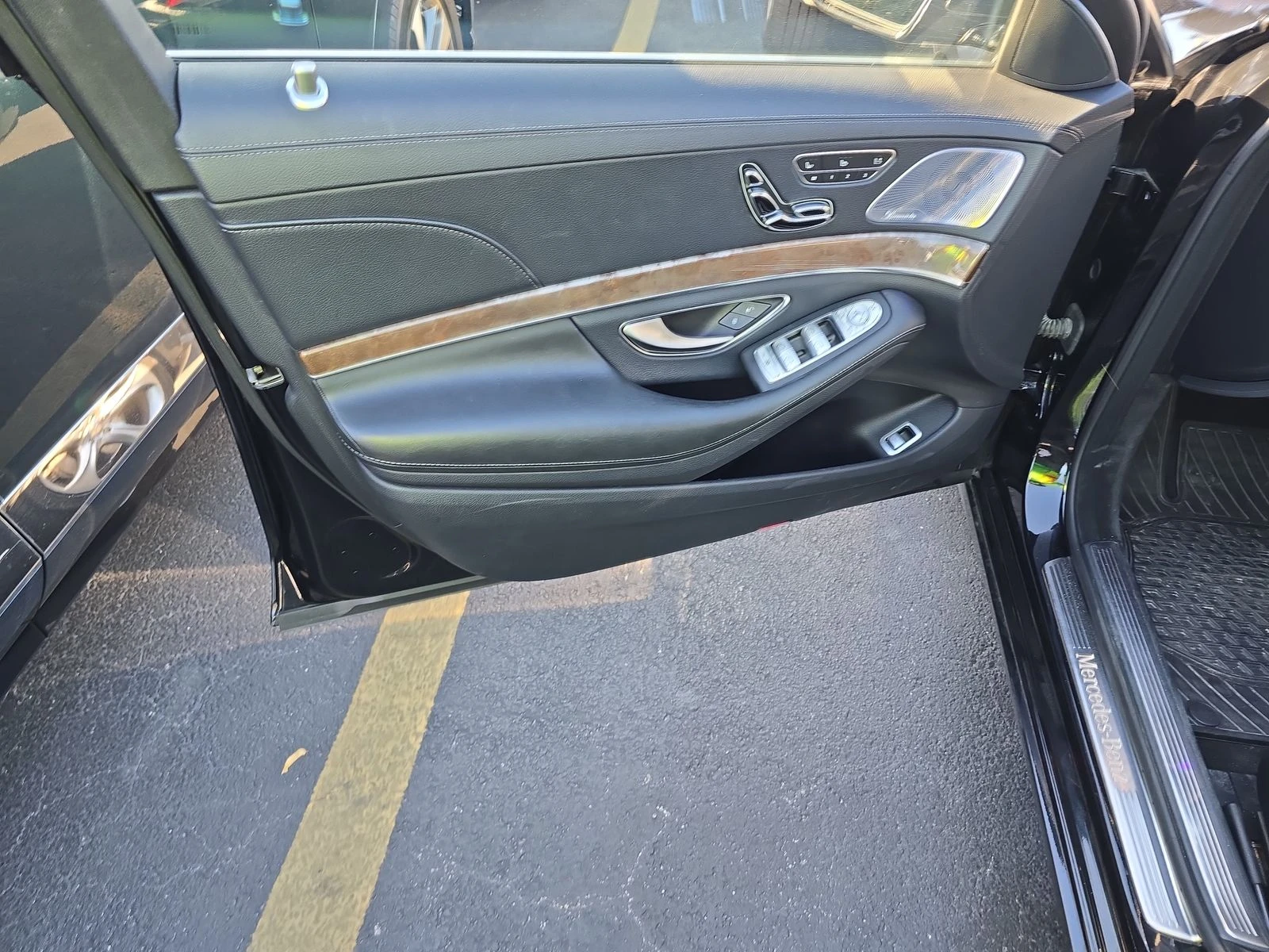 Mercedes-Benz S 550 360 КАМЕРА/МАСАЖ/ДИСТРОНИК/ОБДУХВАНЕ/ПАНОРАМА - изображение 7
