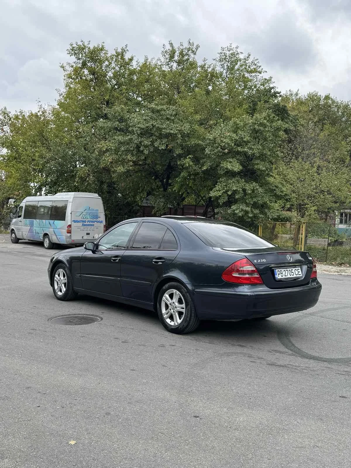 Mercedes-Benz E 270  - изображение 5