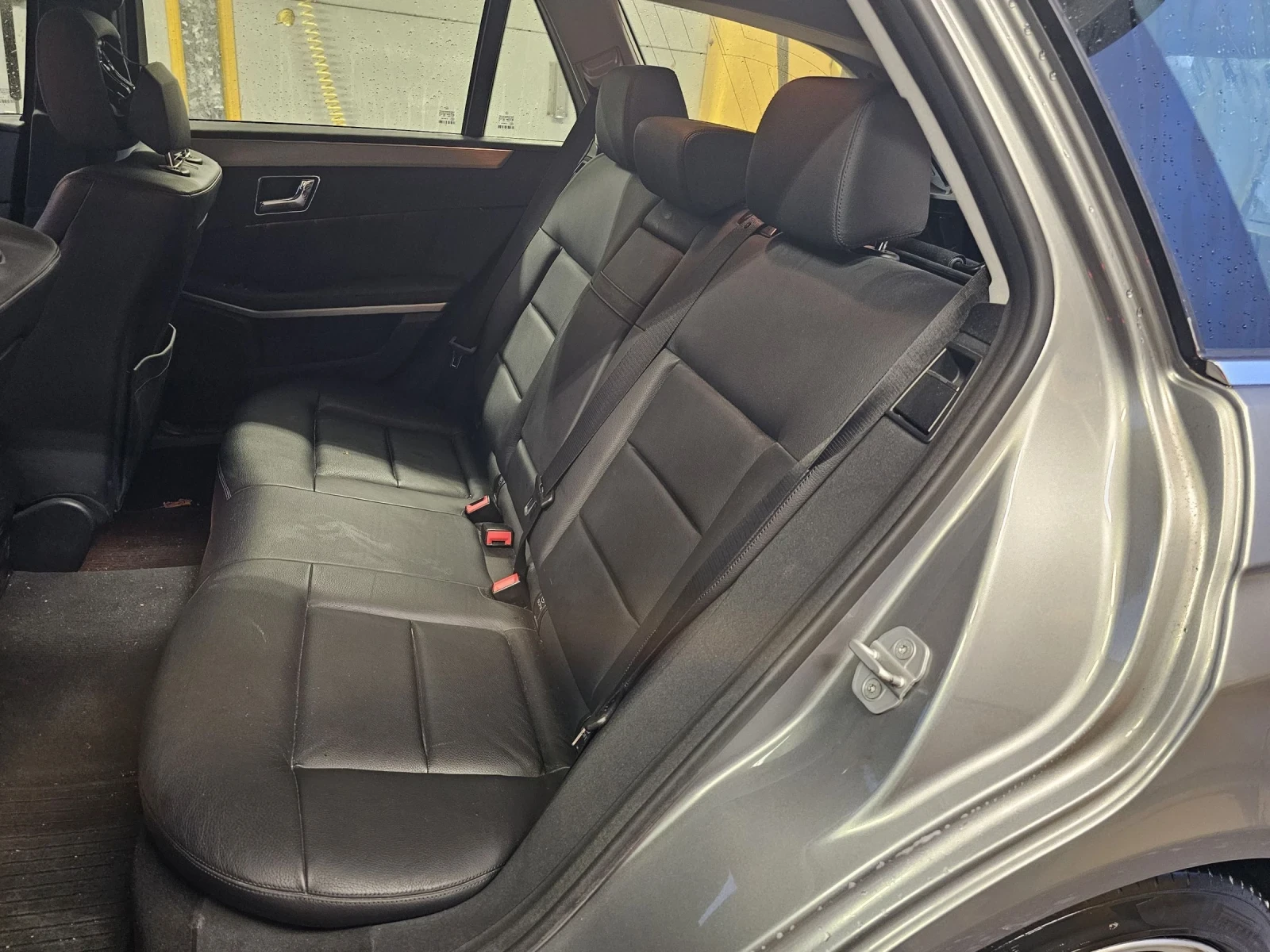 Mercedes-Benz E 350 4matic  - изображение 9
