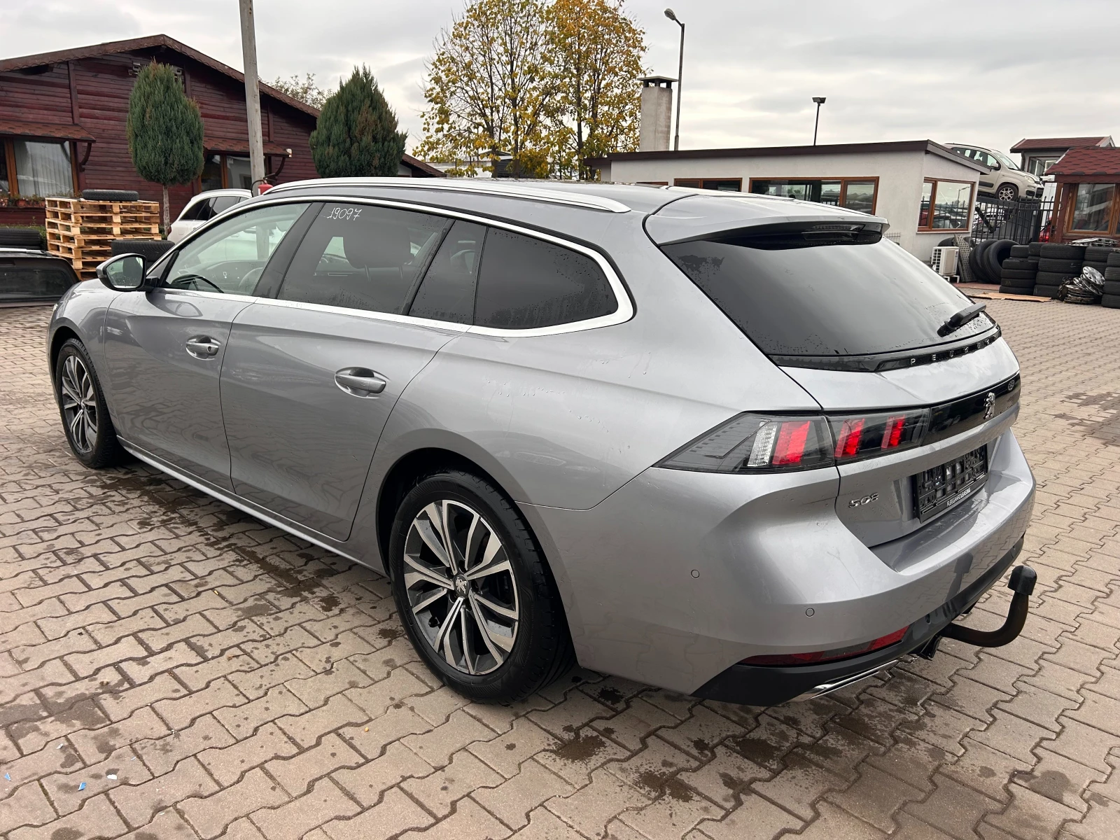 Peugeot 508 1.5HDI AVTOMAT/NAVI/KAMERA EURO 6 - изображение 8