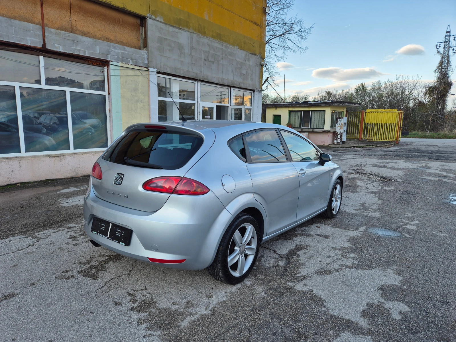 Seat Leon 2.0 TDI TOP ITALY | Mobile.bg   3