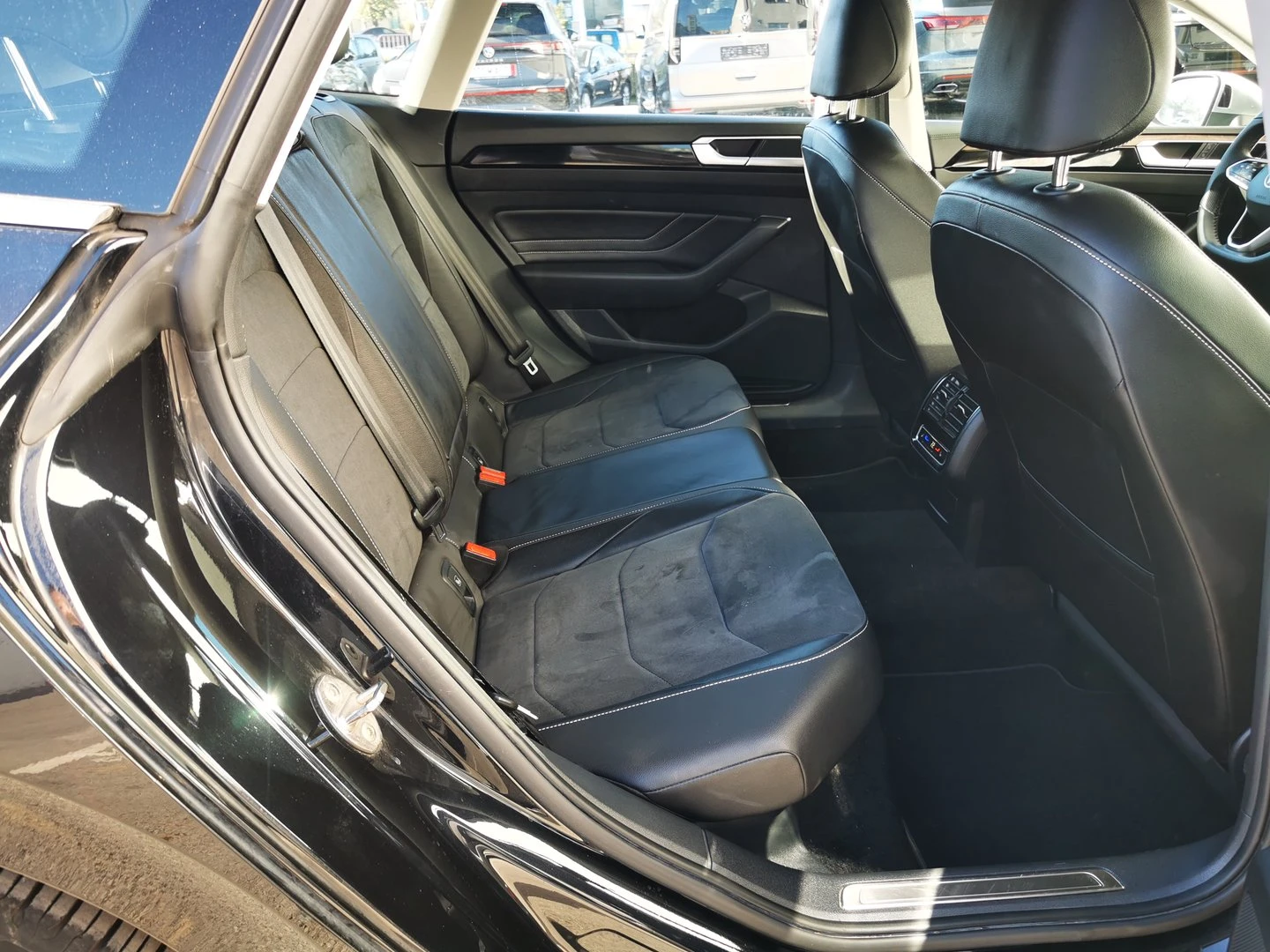 VW Arteon Elegance 2.0 TDI SCR DSG | Mobile.bg   7