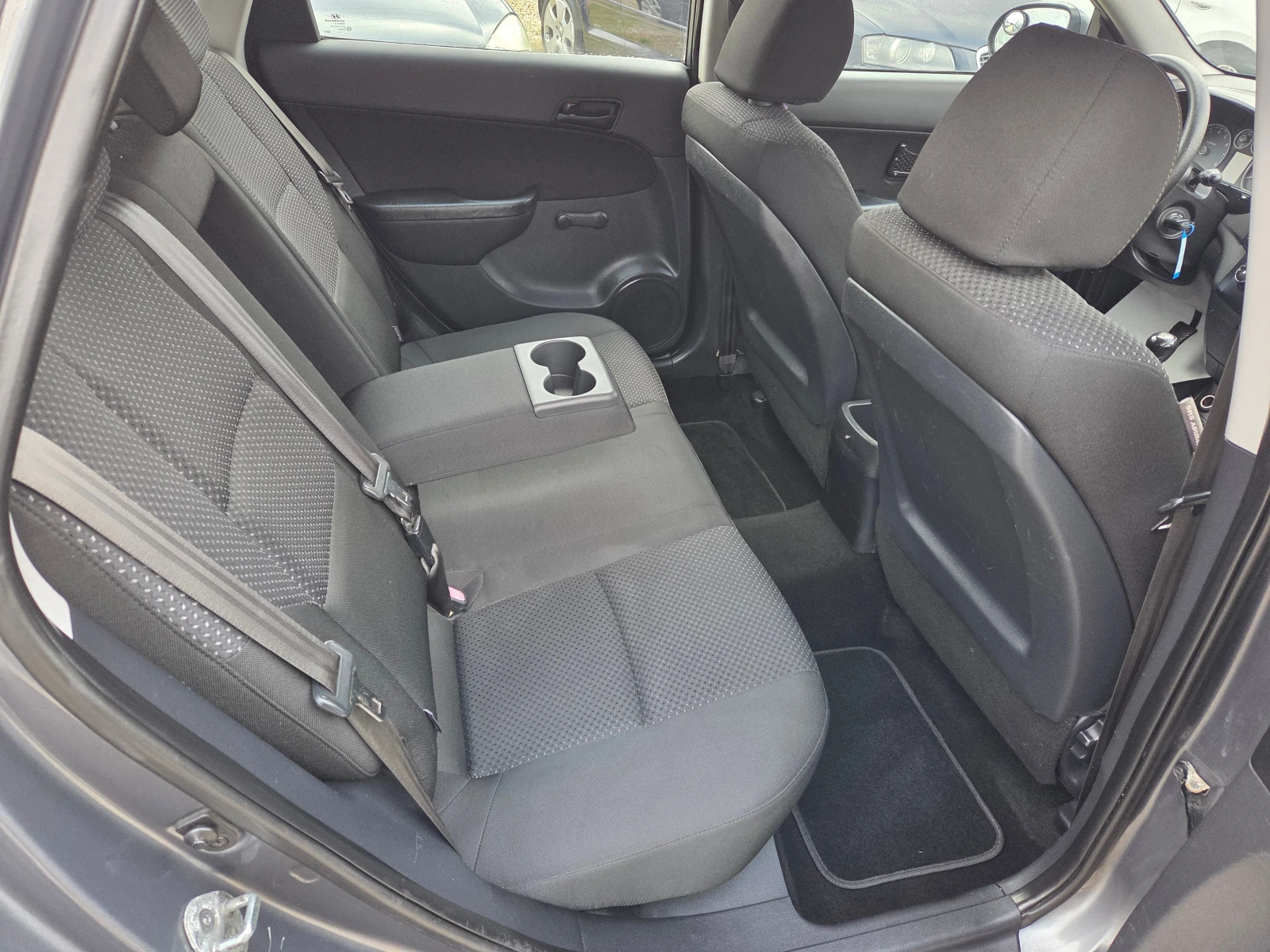 Hyundai I30 1.4 CW/GPL | Mobile.bg � ����������� 8