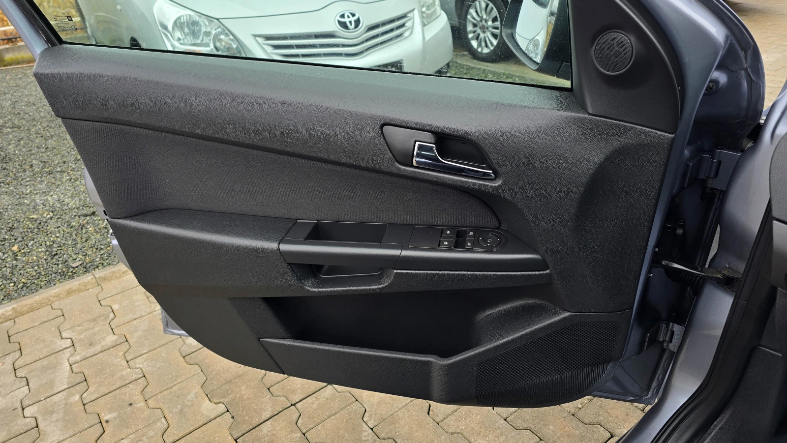 Opel Astra 1.4* 90��* �������� | Mobile.bg � ����������� 12