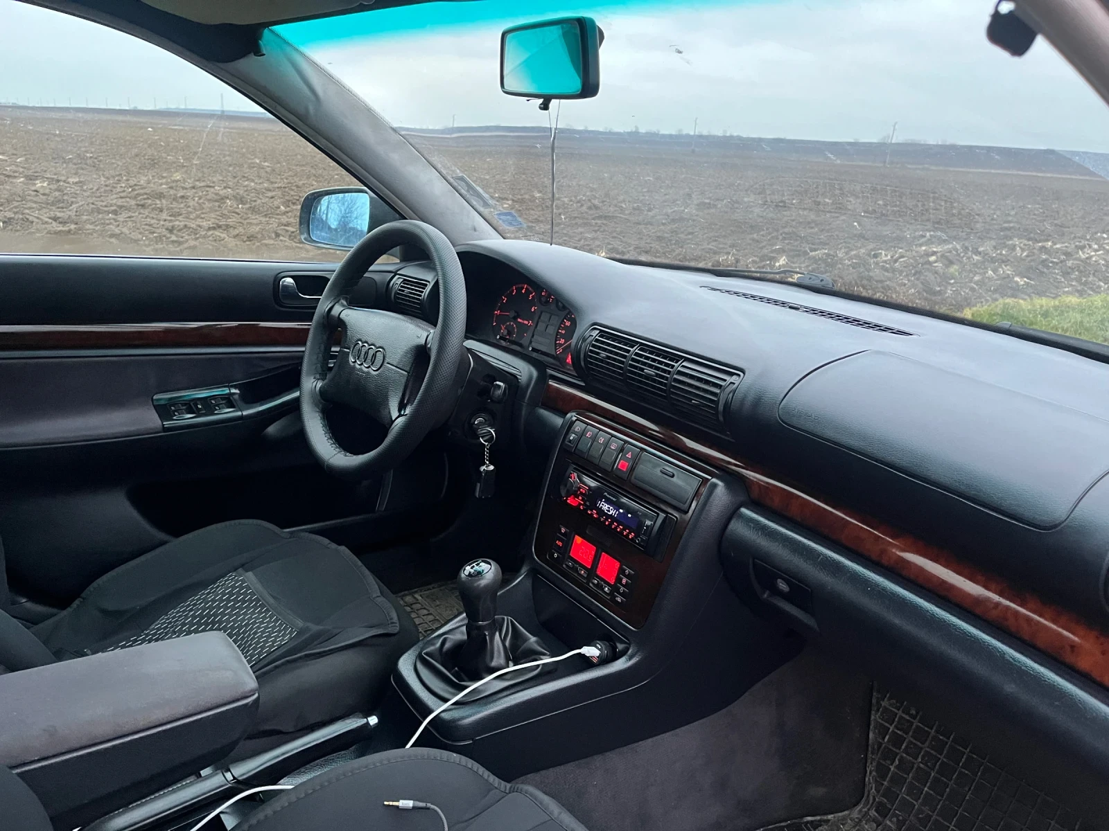 Audi A4 1.8 ГАЗ - изображение 5