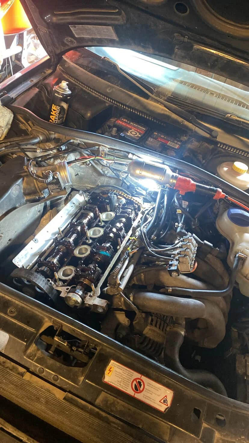 Audi A4 1.8 ГАЗ - изображение 7