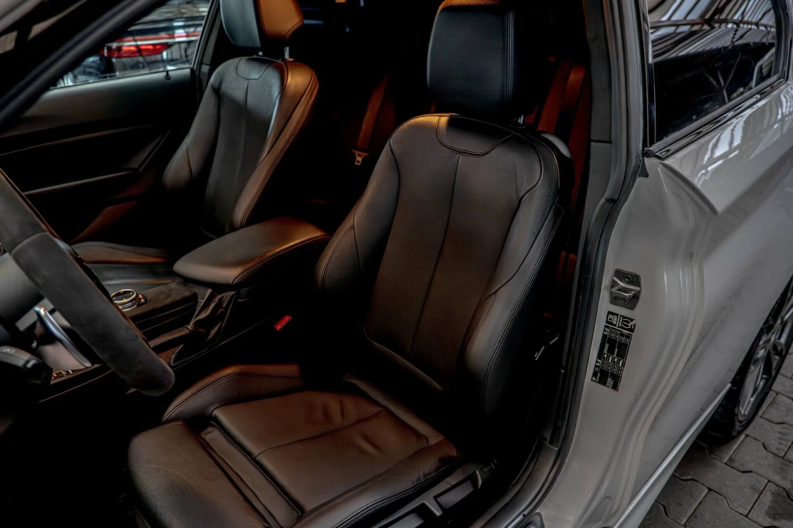 BMW 135 M-Technic/Алкантар/Спортен дисплей/Harman Kardon/П - изображение 8