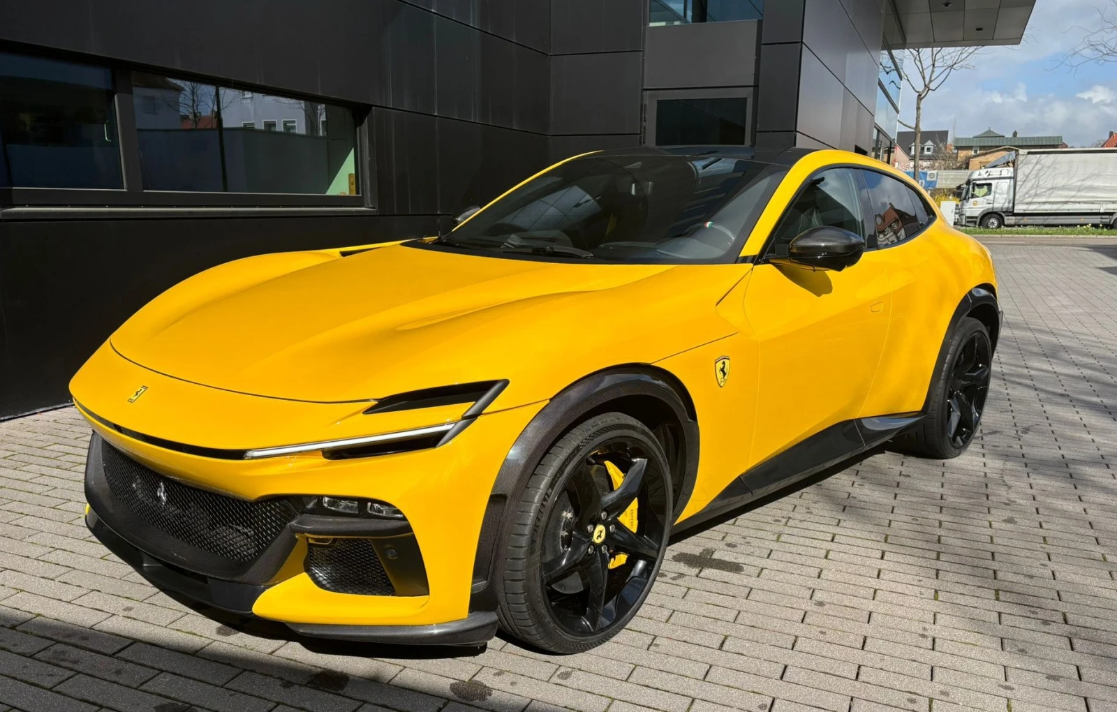 Ferrari Purosangue 6.5 V12, снимка 6 - Автомобили и джипове - 53814099