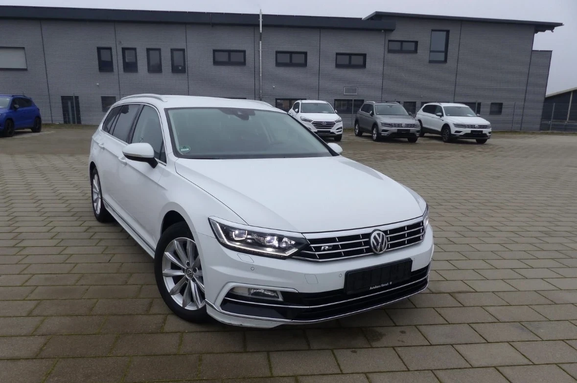 VW Passat 2.0TDI* R-line* ДИГИТАЛ* КАМЕРА, снимка 3 - Автомобили и джипове - 53839791