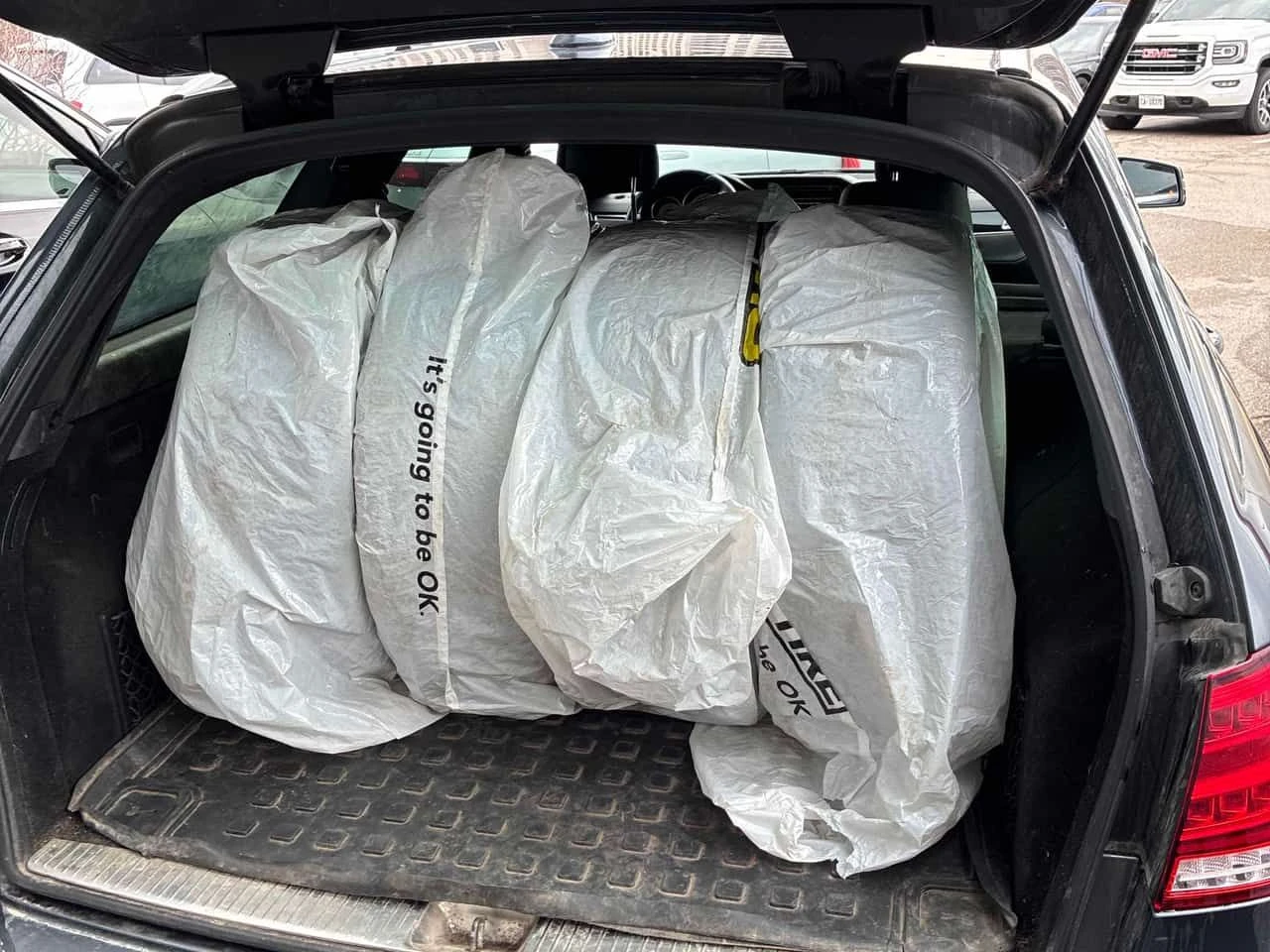 Mercedes-Benz E 400 * CARFAX * ЦЕНА ДО БГ, снимка 13 - Автомобили и джипове - 54081846