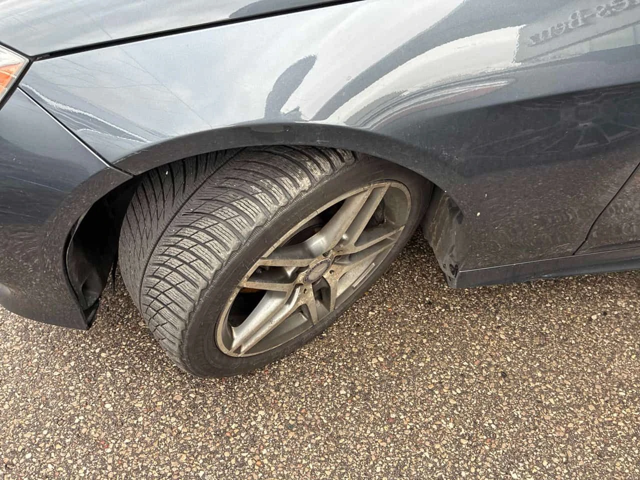 Mercedes-Benz E 400 * CARFAX * ЦЕНА ДО БГ, снимка 12 - Автомобили и джипове - 54081846