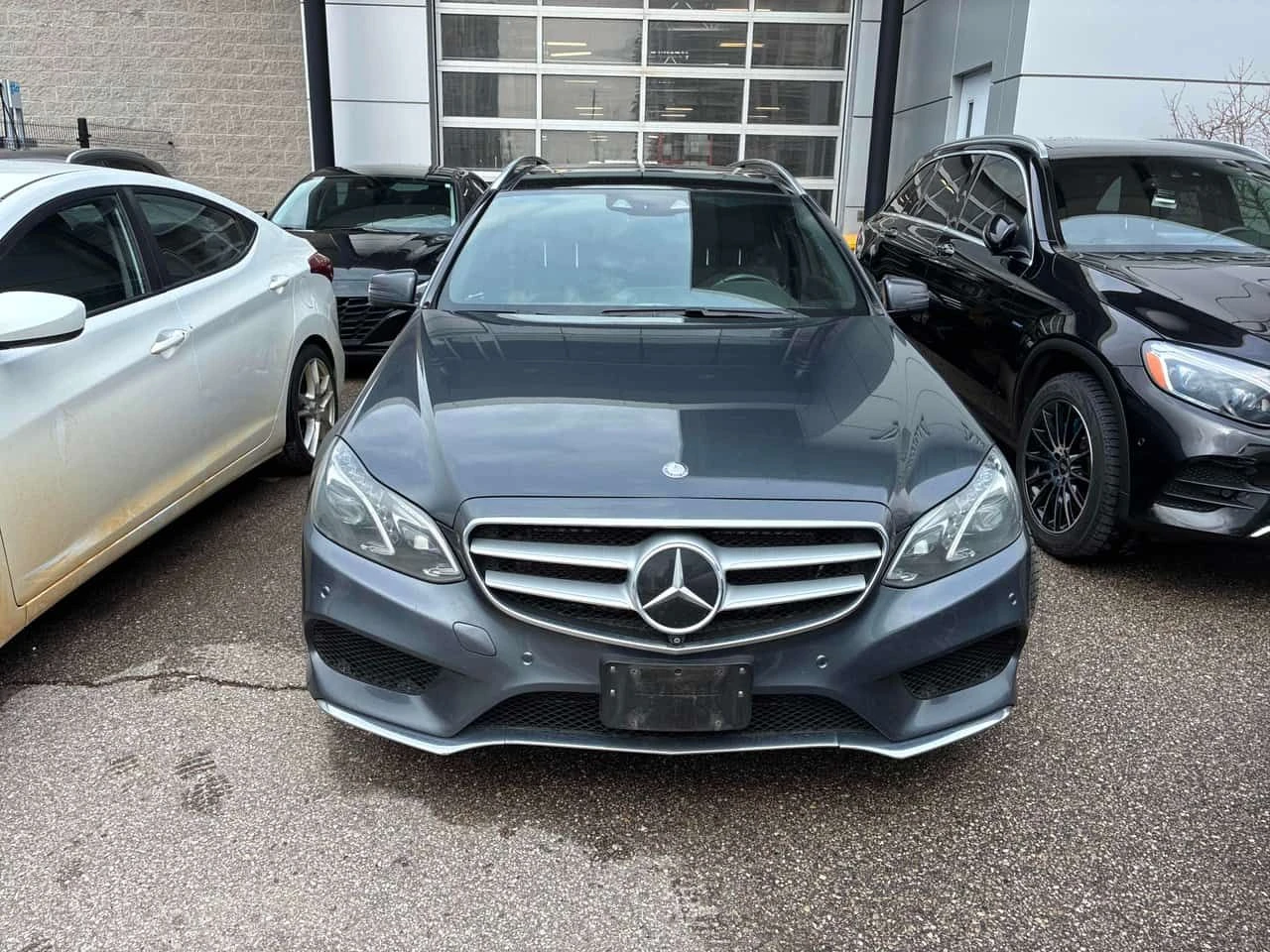 Mercedes-Benz E 400 * CARFAX * ЦЕНА ДО БГ, снимка 2 - Автомобили и джипове - 54081846