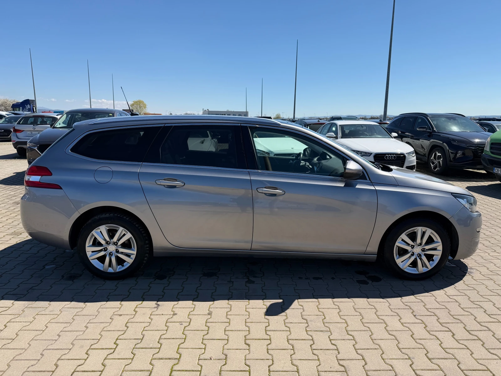 Peugeot 308 1.6HDI NAVI/PANORAMA EURO 6, снимка 5 - Автомобили и джипове - 54111409