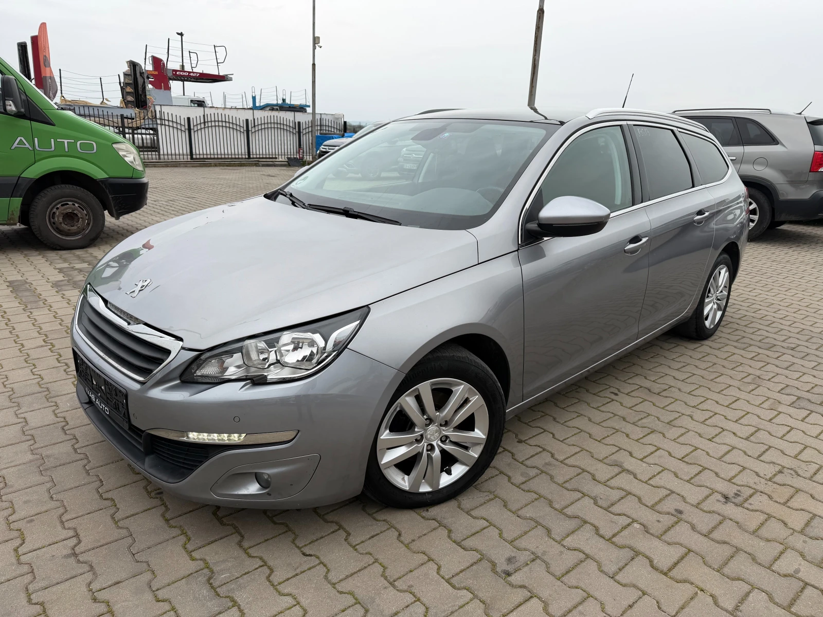 Peugeot 308 1.6HDI NAVI/PANORAMA EURO 6