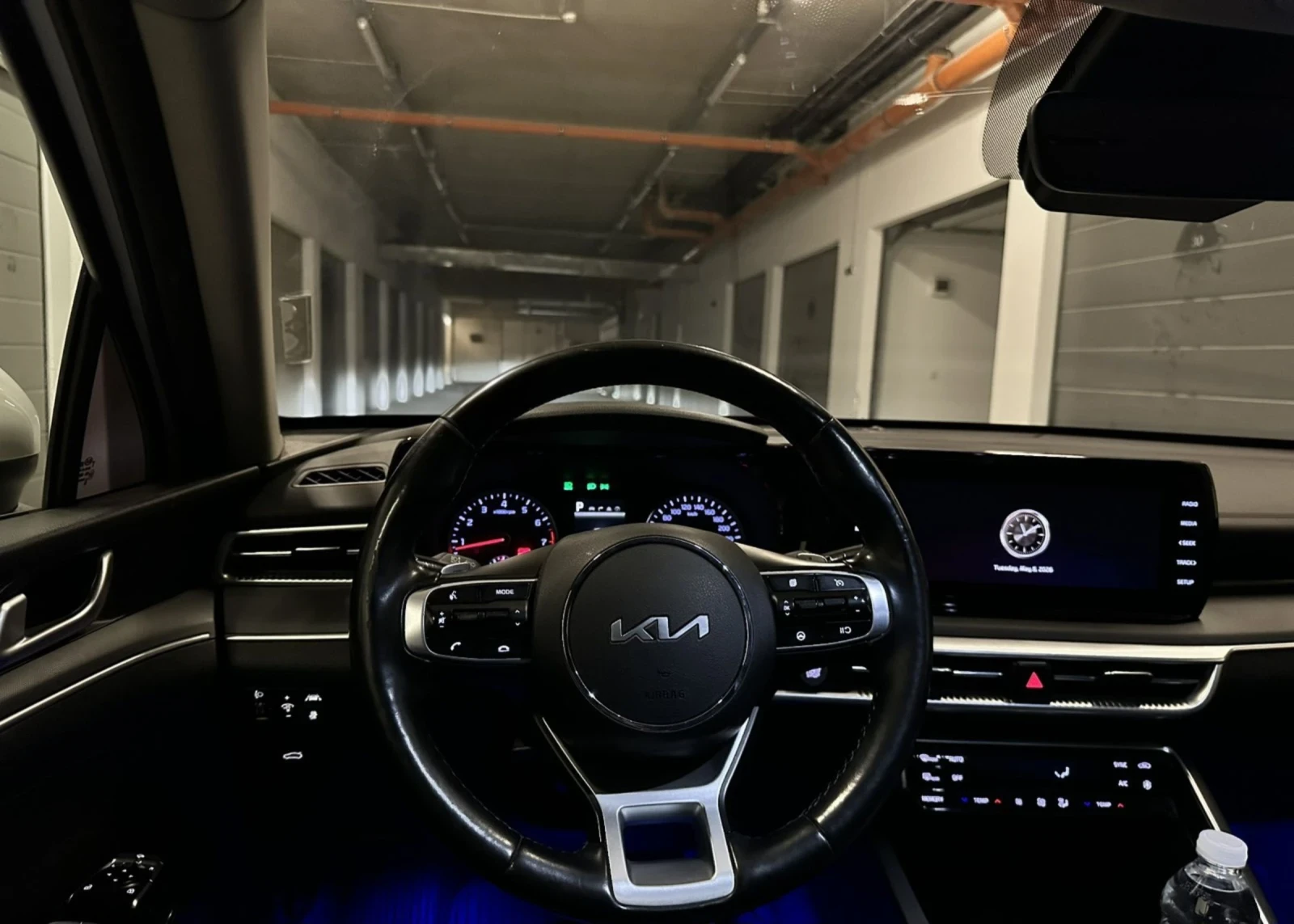 Kia K5 Джойстик* Обдухване* Keyless* Сензори, снимка 13 - Автомобили и джипове - 54443039