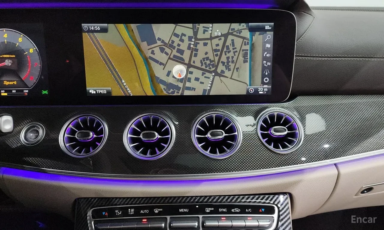 Mercedes-Benz E 450 * DISTRONIC * HeadUp *  AвтоКредит * (ЦЕНА ДО БГ), снимка 7 - Автомобили и джипове - 55013631