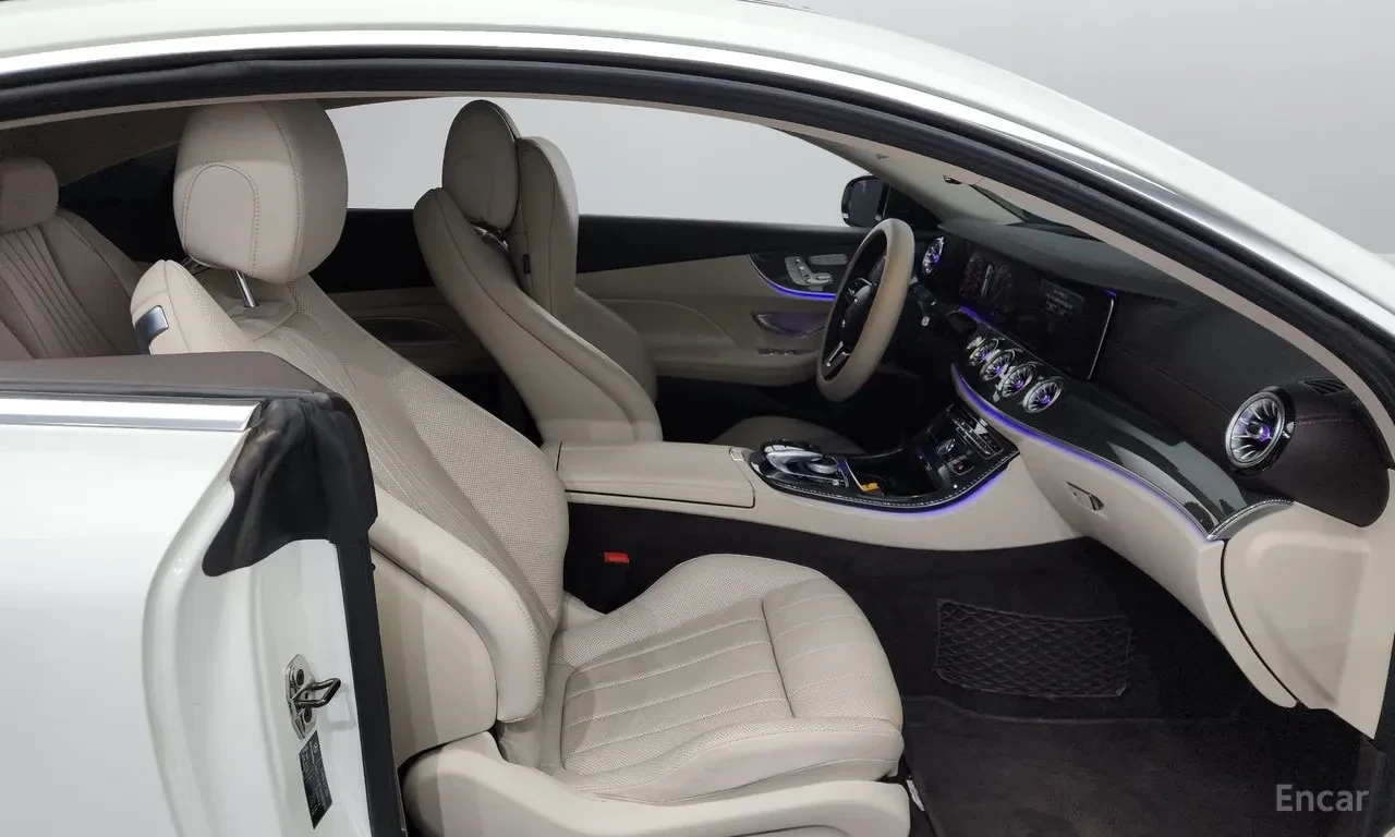 Mercedes-Benz E 450 * DISTRONIC * HeadUp *  AвтоКредит * (ЦЕНА ДО БГ), снимка 8 - Автомобили и джипове - 55013631