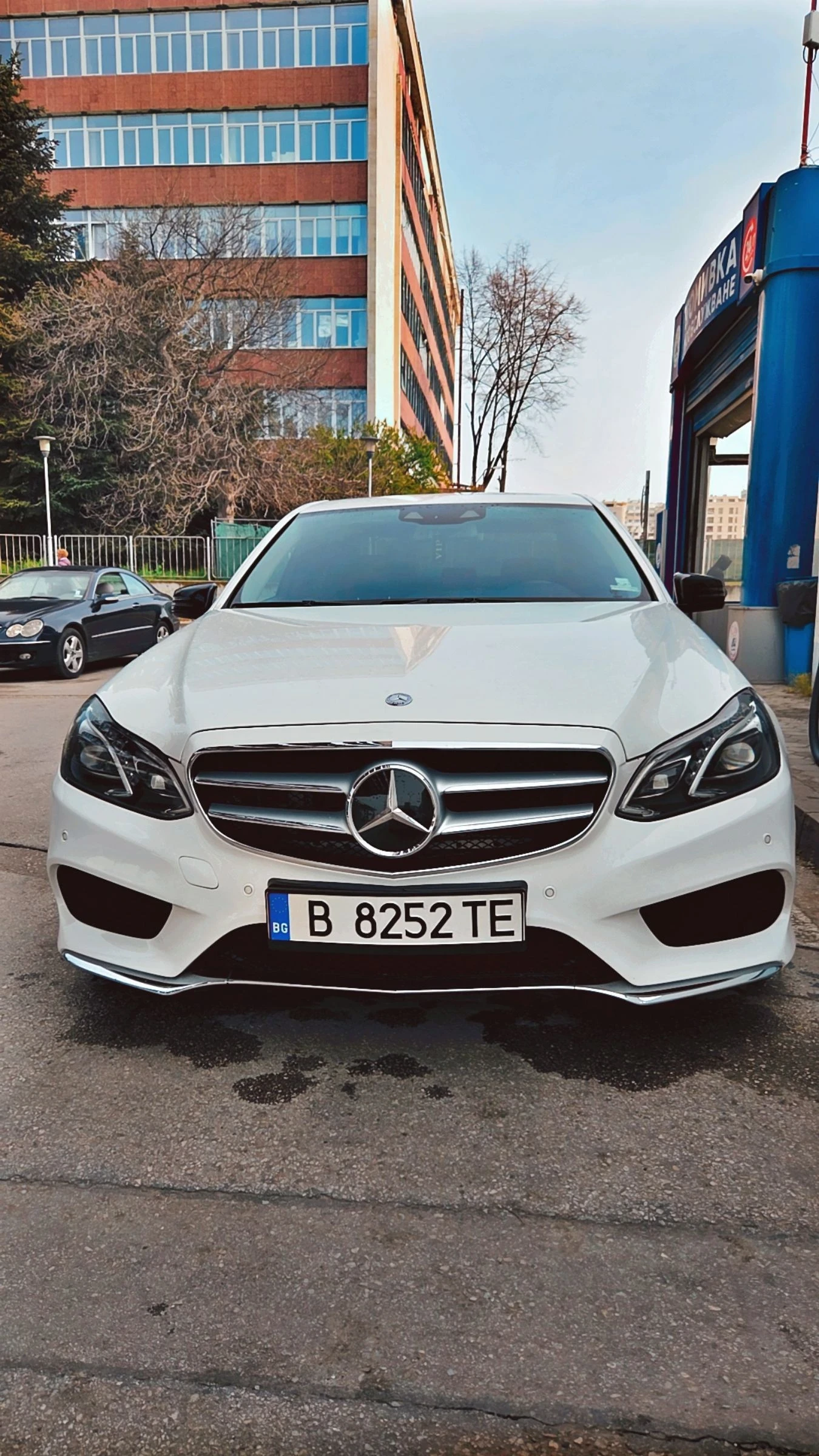 Mercedes-Benz E 350 3.5CDI BlueTech, снимка 2 - Автомобили и джипове - 55137727