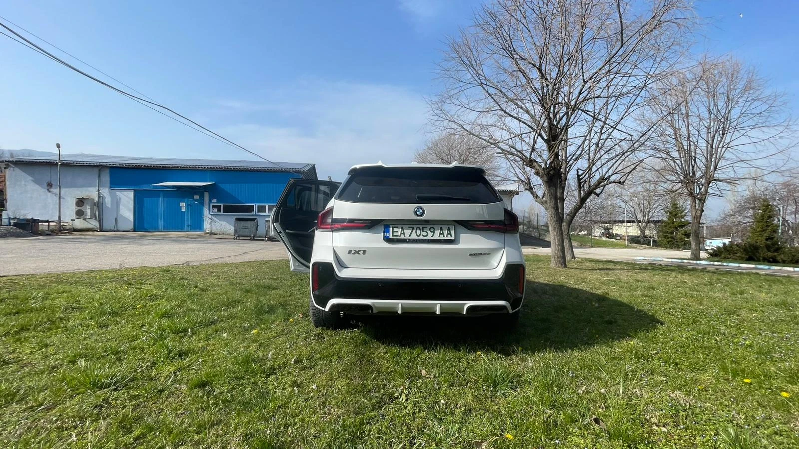 BMW iX1 eDrive20, снимка 6 - Автомобили и джипове - 55413557