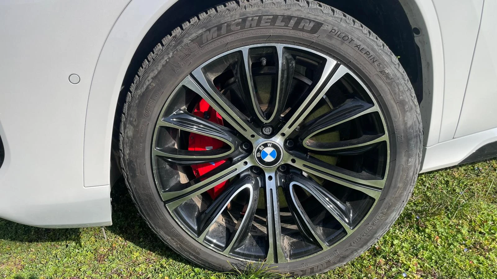 BMW iX1 eDrive20, снимка 2 - Автомобили и джипове - 55413557