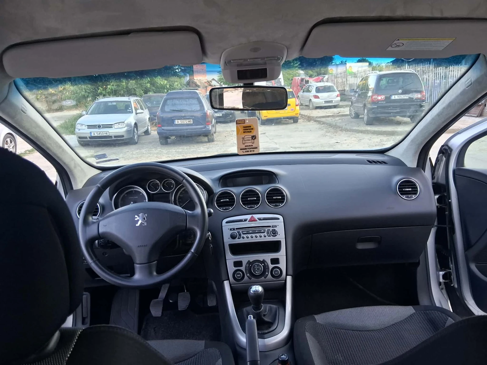 Peugeot 308 1.6  HDI Premium, снимка 7 - Автомобили и джипове - 55418183