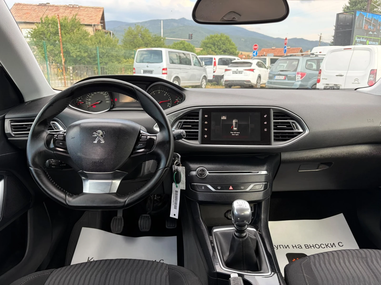 Peugeot 308 1.6hdi, снимка 12 - Автомобили и джипове - 55662469