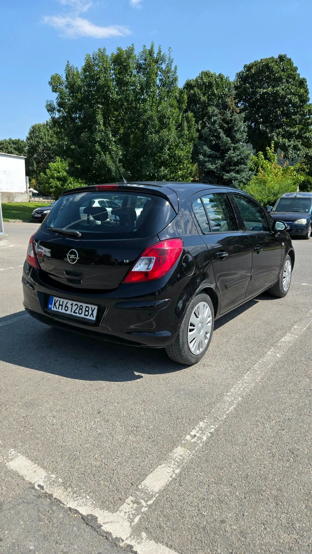 Opel Corsa D 1.4i, снимка 5 - Автомобили и джипове - 55778383