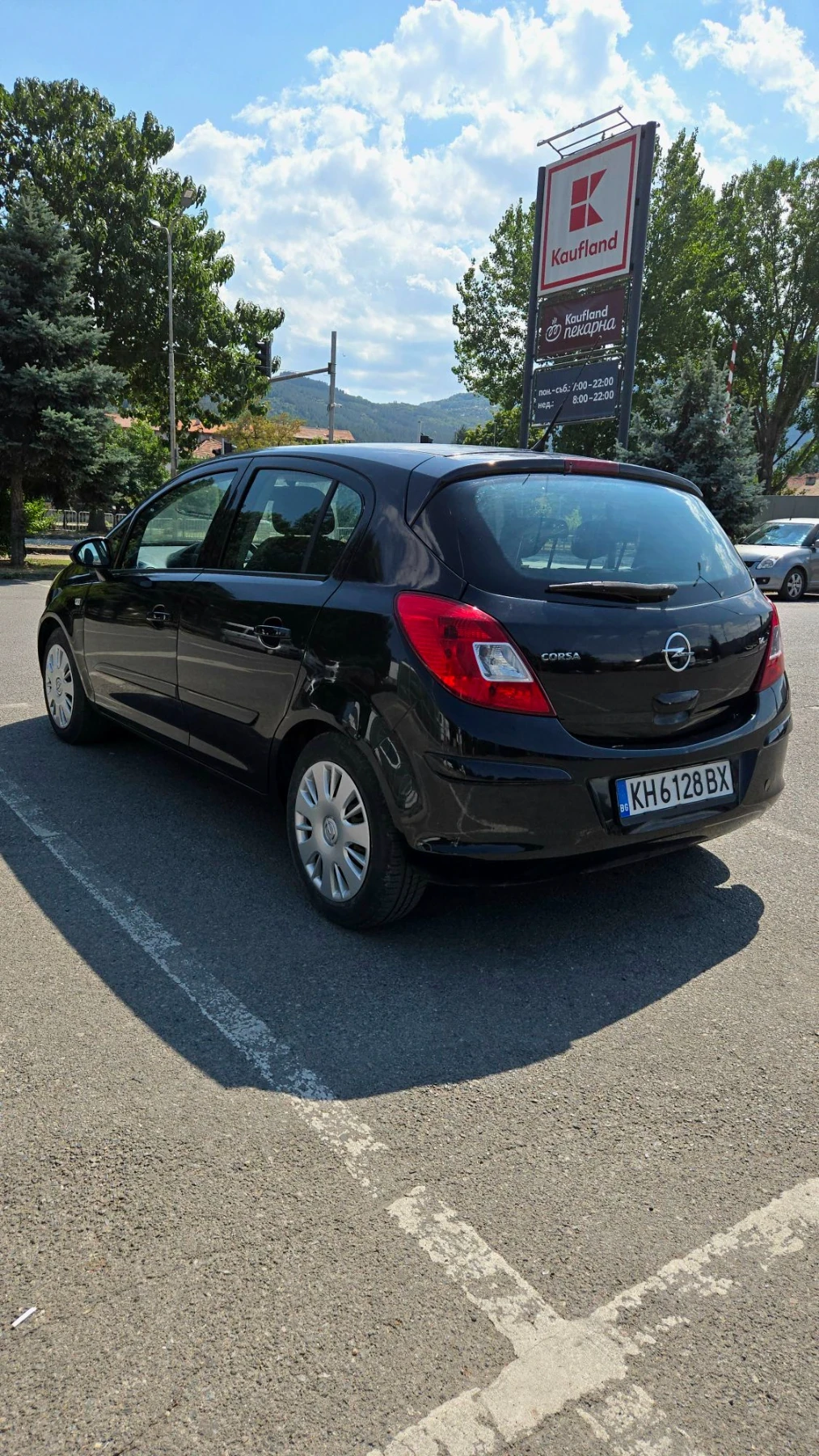Opel Corsa D 1.4i, снимка 4 - Автомобили и джипове - 55778383