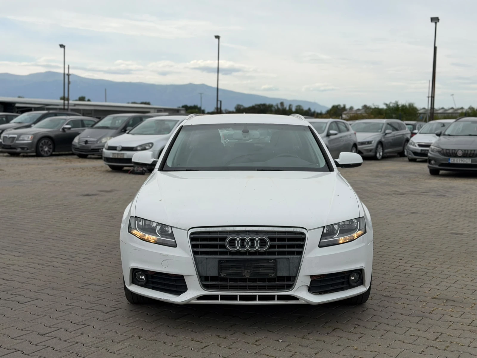 Audi A4 / 2.0TDI / 170HP / EURO 5 / NAVI /, снимка 8 - Автомобили и джипове - 56224357