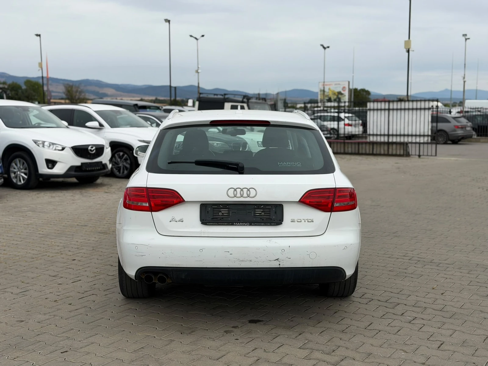 Audi A4 / 2.0TDI / 170HP / EURO 5 / NAVI /, снимка 4 - Автомобили и джипове - 56224357