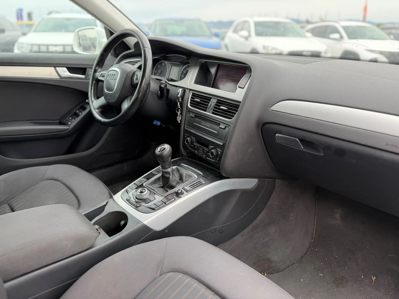 Audi A4 / 2.0TDI / 170HP / EURO 5 / NAVI /, снимка 11 - Автомобили и джипове - 56224357
