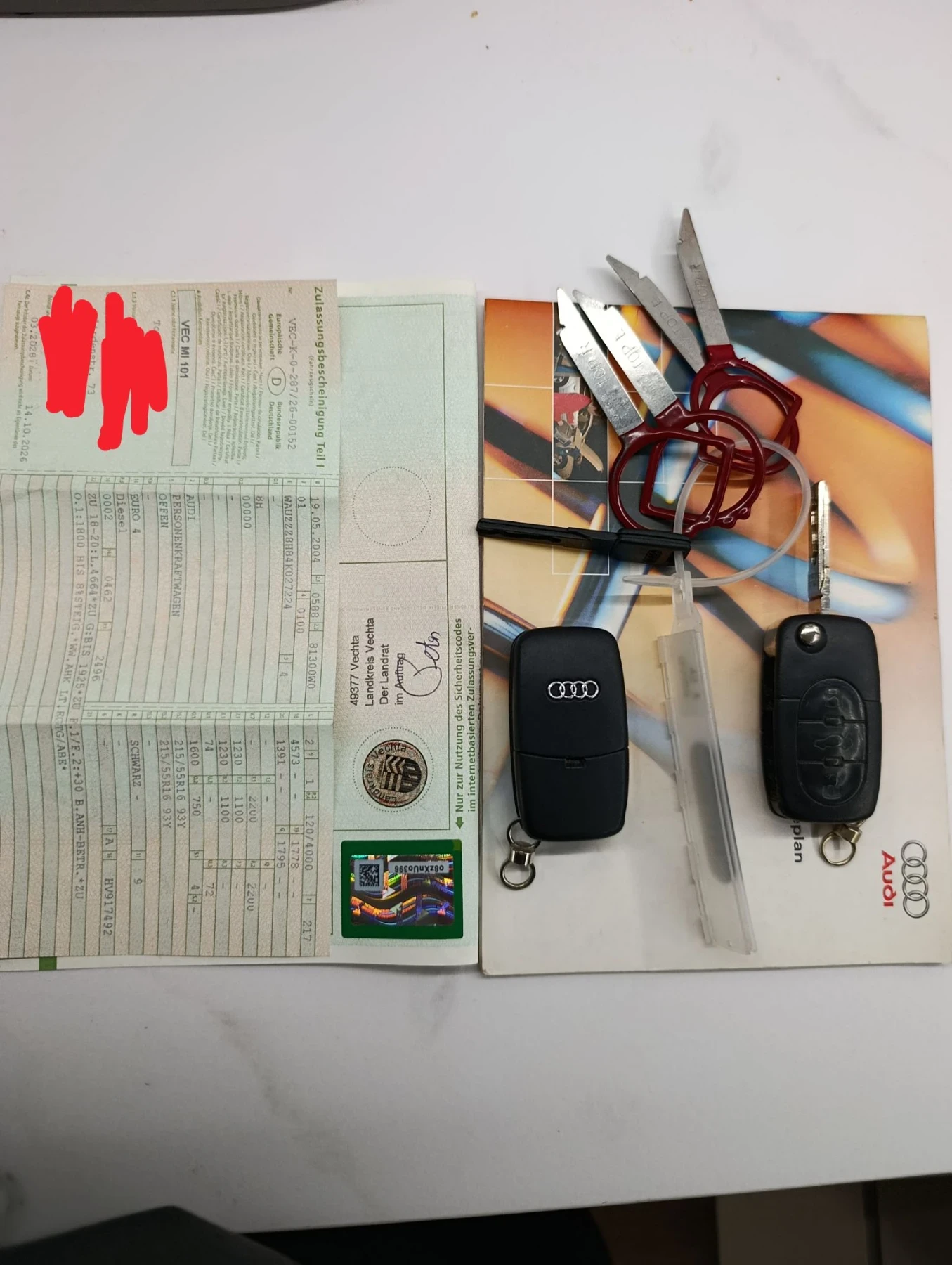 Audi A4 2.5 tdi cabriolet, снимка 17 - Автомобили и джипове - 56416074