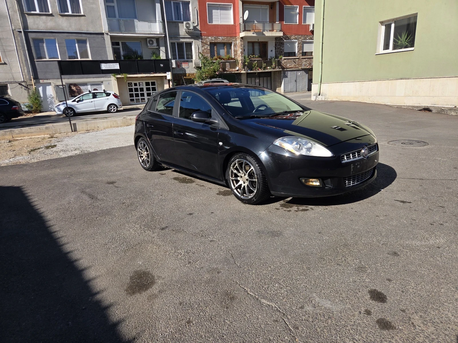 Fiat Bravo 1.6 Multijet//Avtomatik\\, снимка 2 - Автомобили и джипове - 56316106