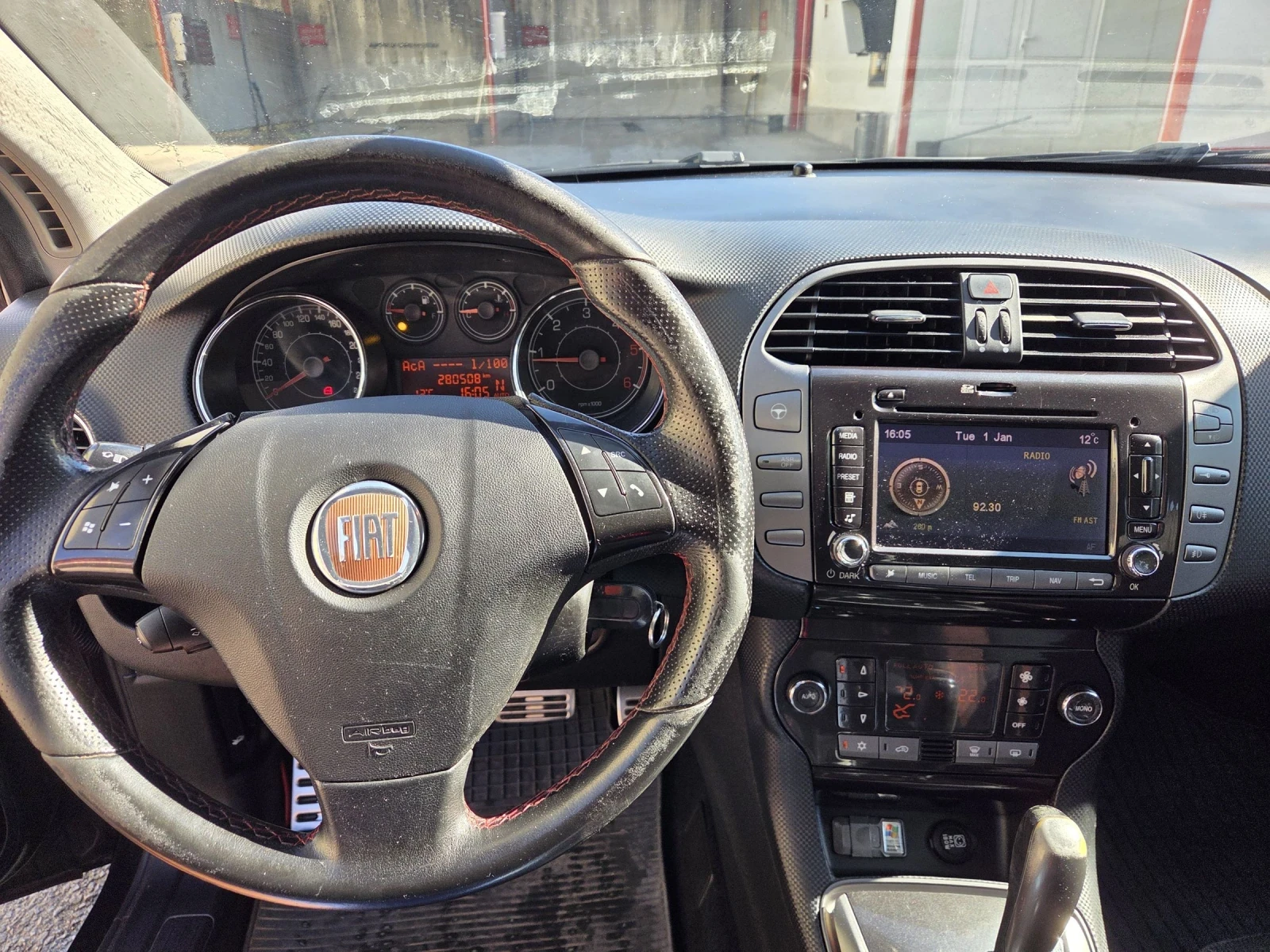 Fiat Bravo 1.6 Multijet//Avtomatik\\, снимка 7 - Автомобили и джипове - 56316106