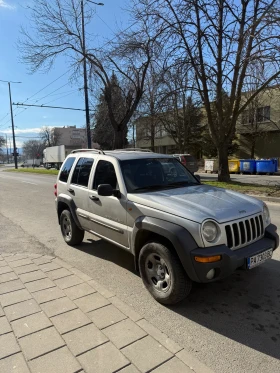 Jeep Cherokee Sport, снимка 1
