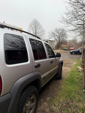 Jeep Cherokee Sport - 8000 € / 15646.64 лв. - 31312663 7