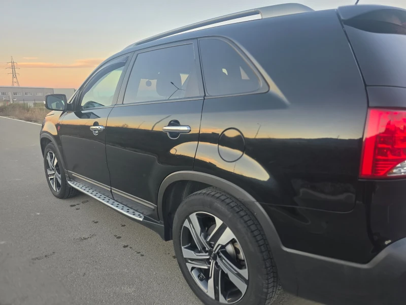 Kia Sorento, снимка 14 - Автомобили и джипове - 52792462