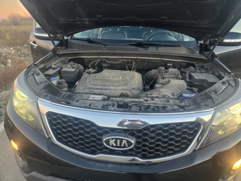 Kia Sorento, снимка 7 - Автомобили и джипове - 52792462