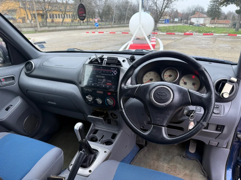 Toyota Rav4, снимка 7 - Автомобили и джипове - 52975486