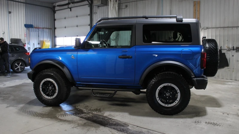 Ford Bronco * 2 Door Advanced 4x4 * CARFAX * БЕЗ ПЪРВОНАЧАЛНА , снимка 2 - Автомобили и джипове - 53112510