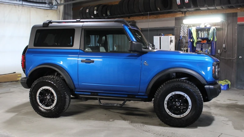 Ford Bronco * 2 Door Advanced 4x4 * CARFAX * БЕЗ ПЪРВОНАЧАЛНА , снимка 3 - Автомобили и джипове - 53112510