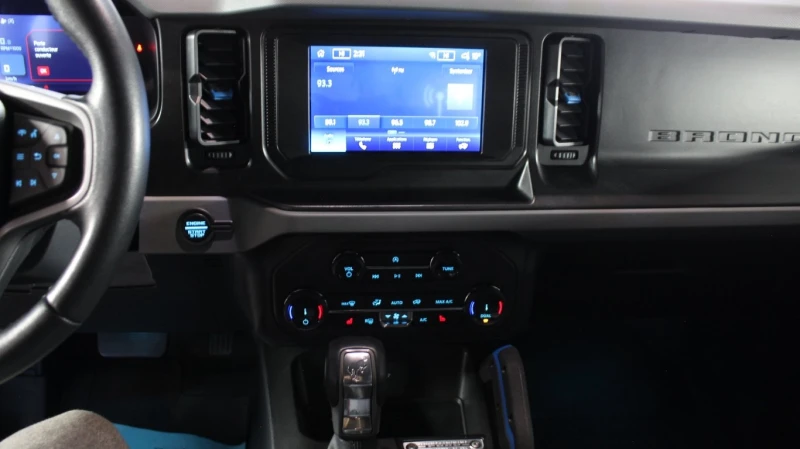 Ford Bronco * 2 Door Advanced 4x4 * CARFAX * БЕЗ ПЪРВОНАЧАЛНА , снимка 9 - Автомобили и джипове - 53112510