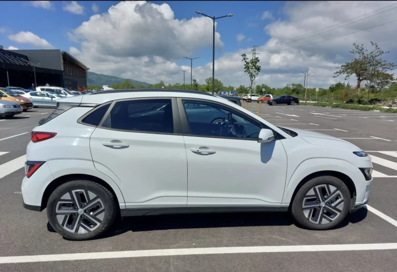 Hyundai Kona Electric, снимка 5 - Автомобили и джипове - 53444027