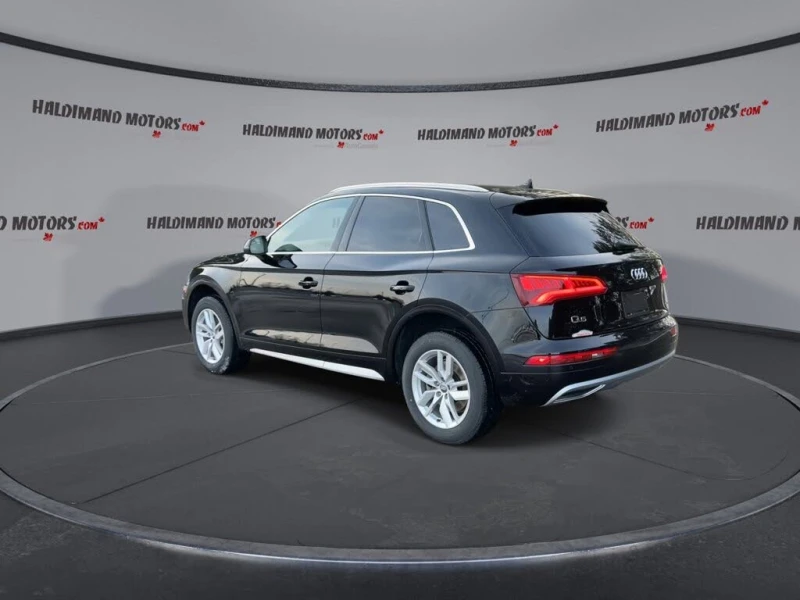 Audi Q5 quattro Komfort* АвтоКредит* (Цена до БГ) , снимка 5 - Автомобили и джипове - 53466848