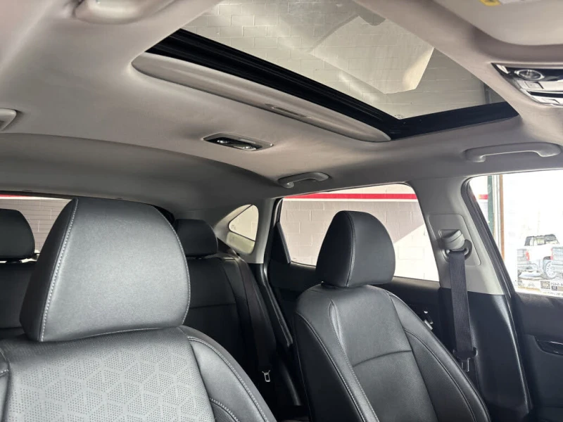 Kia Seltos EX* AWD* АвтоКредит* (ЦЕНА ДО БГ), снимка 16 - Автомобили и джипове - 53562025